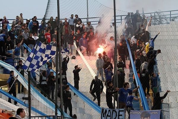 Απόλλων Σμύρνης: Εξώδικο στον Δένδια