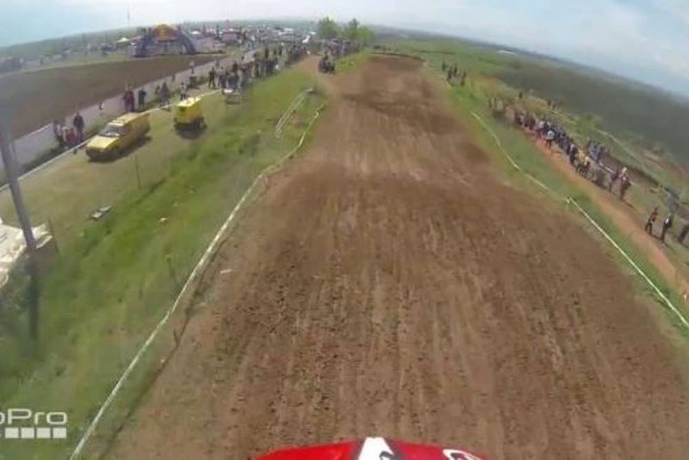 Motocross: Η πτώση του Παναγιώτη Κουζή στα Γιάννενα (video)