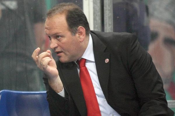 Μανουσέλης: «Να το πιστέψει ο Παναθηναϊκός, όχι άγχος ο Ολυμπιακός»