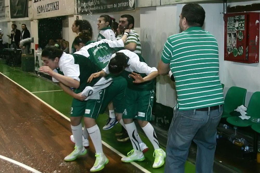 Παναθηναϊκός: Μεθύσι και στον πάγκο (video)