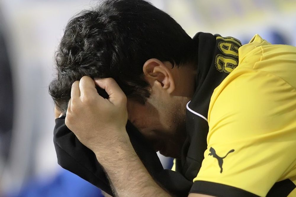ΑΕΚ: Ξέσπασαν σε κλάματα οι παίκτες (photos+video)