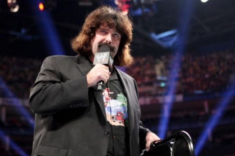Raw SuperShow: Διαιτητικό ρόλο για Foley (photos+videos)