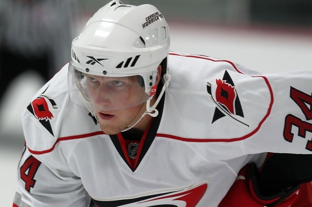NHL: Τρίτος Staal στους Χαρικέινς!