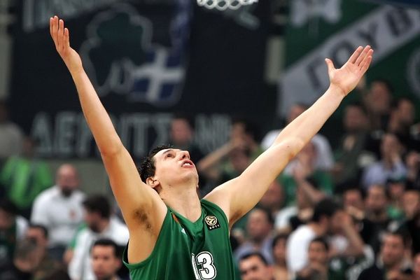 Πάνε ή δεν... πάνε Λονδίνο οι «αιώνιοι»; (photos+videos)