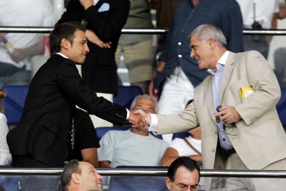 ΑΕΚ: Ο Ντέμης στο πλευρό του Μελισσανίδη!