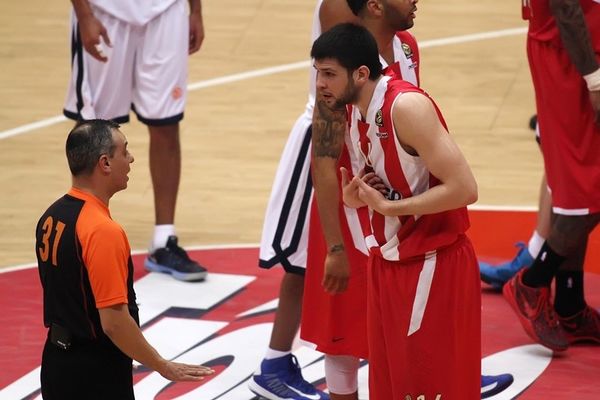 Αναντολού Εφές: Με τους διαιτητές τα είχαν οι οπαδοί