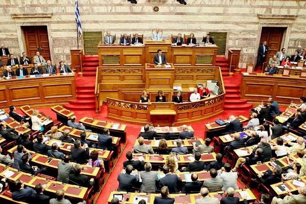 Ψηφίστηκε το πολυνομοσχέδιο