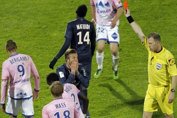 Παρί Σεν Ζερμέν: Η αποβολή του Μπέκαμ (photos+video)