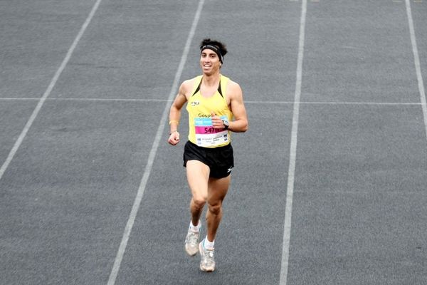 Kallithea Run: Πρωτιά για Δρόσο και Ψωμιάδη