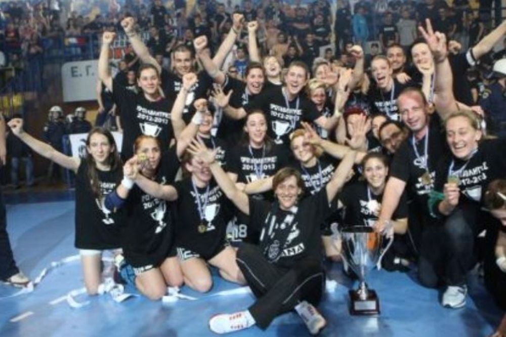 ΠΑΟΚ: Συγχαίρει τη γυναικεία ομάδα χάντμπολ