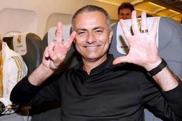 Μπαρτσελόνα: Τα επτά του Μουρίνιο, η αιώρα του Μέσι και η… 7up (photos)