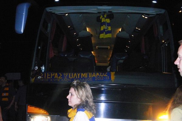 Αστέρας Τρίπολης: Υποδοχή… Κυπελλούχων τα ξημερώματα (video)