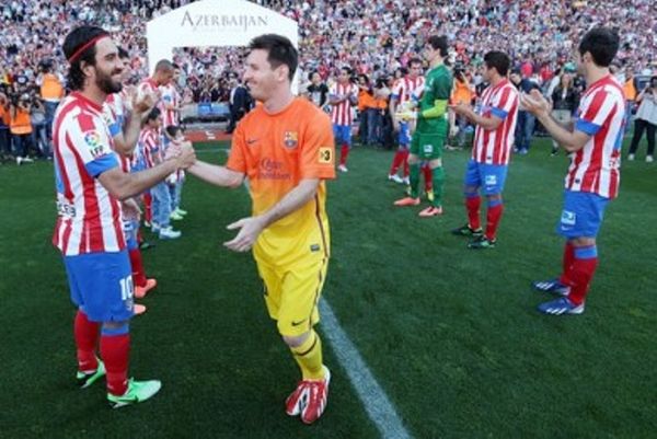 Μπαρτσελόνα: «Guard of Honour» από την Ατλέτικο (video)