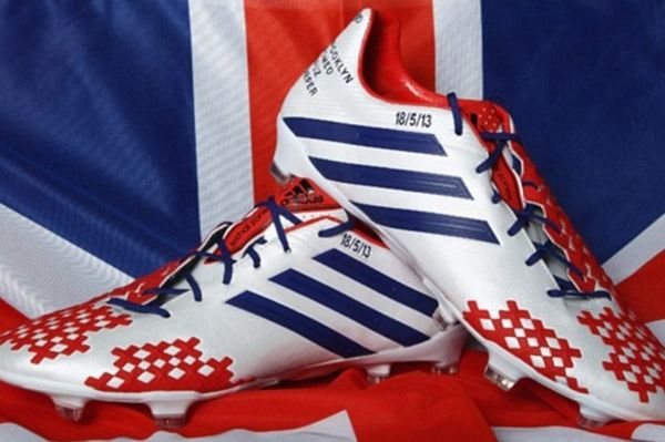 Παρί Σεν Ζερμέν: Τα παπούτσια που θα φορέσει ο Μπέκαμ στο «αντίο» (photos)