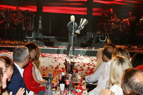 Ολυμπιακός: Στον Σφακιανάκη με το τρόπαιο της Ευρωλίγκας (photos)