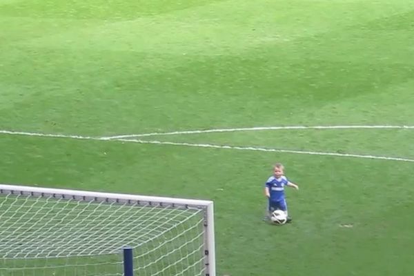 Τσέλσι: Βρήκε ταλέντο για… 30 χρόνια! (video)