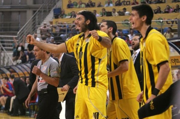 Άρης: Προπόνηση και αναχώρηση