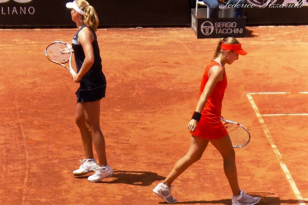 Roland Garros: Αποκλεισμός για Χούμπερ / Μαρτίνεθ