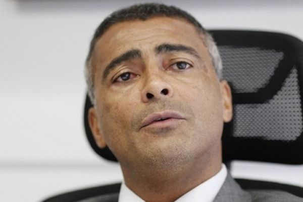 Ρομάριο: «Λάθος του Νεϊμάρ η Μπαρτσελόνα»