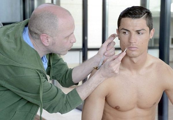 Ρεάλ Μαδρίτης: Πήραν τα μέτρα του... γυμνού Ρονάλντο (photos+video)