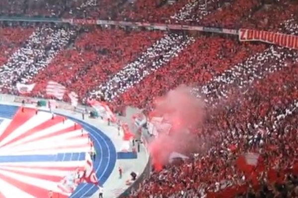 Μπάγερν Μονάχου: Το… σόου τον οπαδών (video)