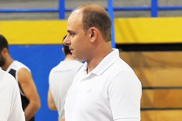 Περιστέρι: Σε πένθος