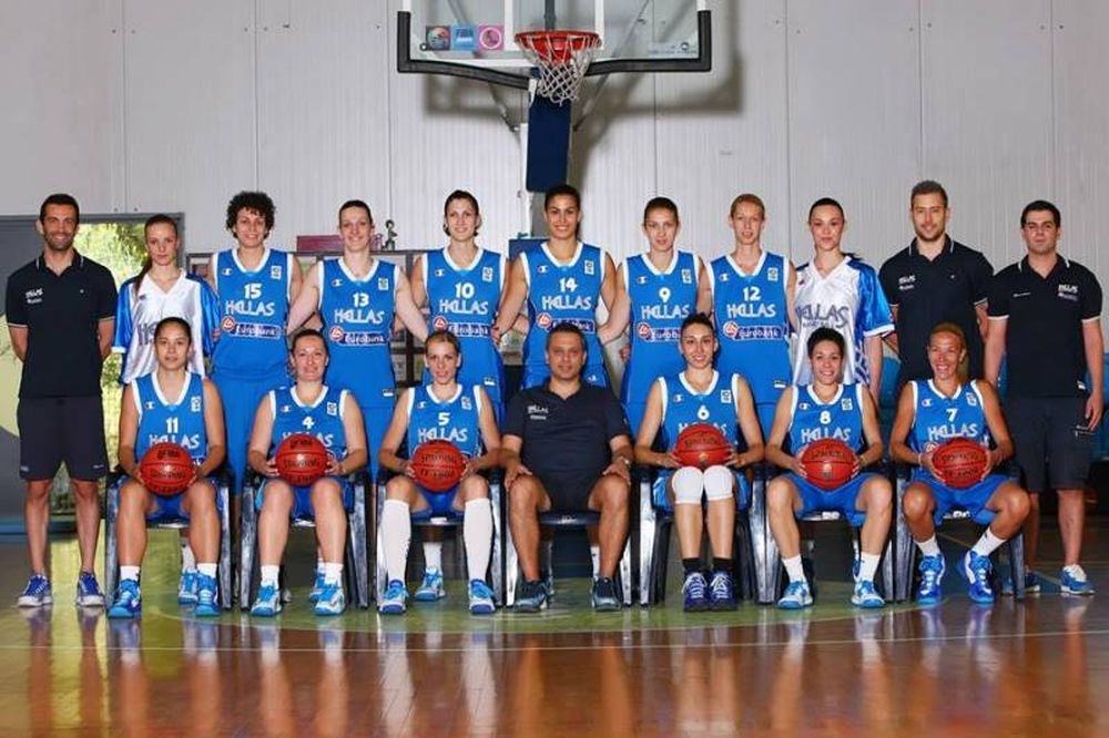 Εθνική Ελλάδας Γυναικών: Αρχή με Ολλανδία