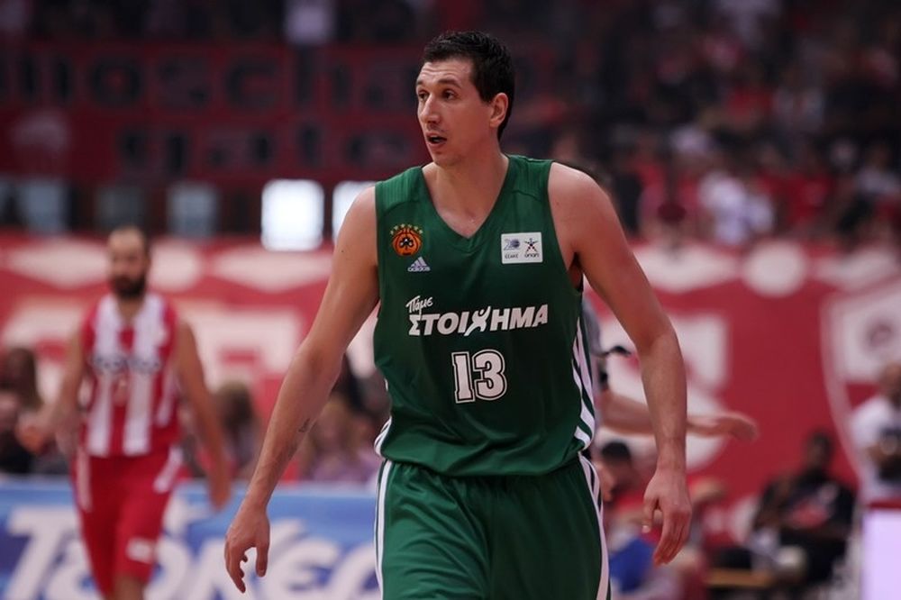 Παναθηναϊκός: Κόβει με...200 ο αρχηγός (vid)