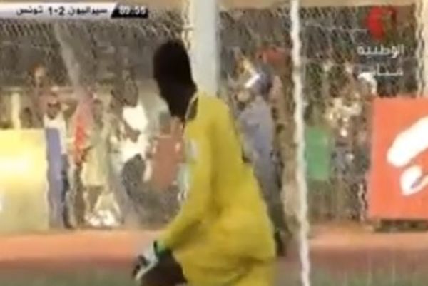 Αφρική: Τερματοφύλακας το… έπνιξε άσχημα! (video)