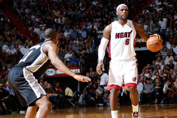 ΝΒΑ: Τα πλέι οφ με… διαφορά χρόνου (video)