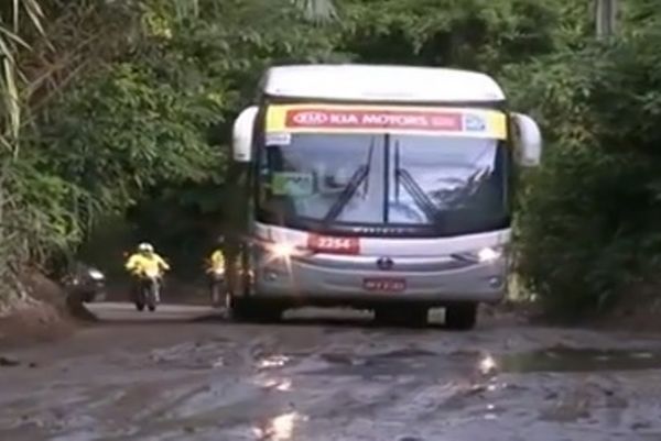 Εθνική Ουρουγουάης: Από… λάσπες για Ισπανία (video)