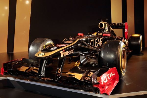 Formula 1: Επίθεση Lotus στην Pirelli