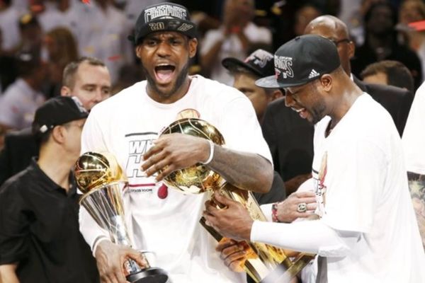 Μαϊάμι Χιτ: Η απονομή στους πρωταθλητές (videos+photos)