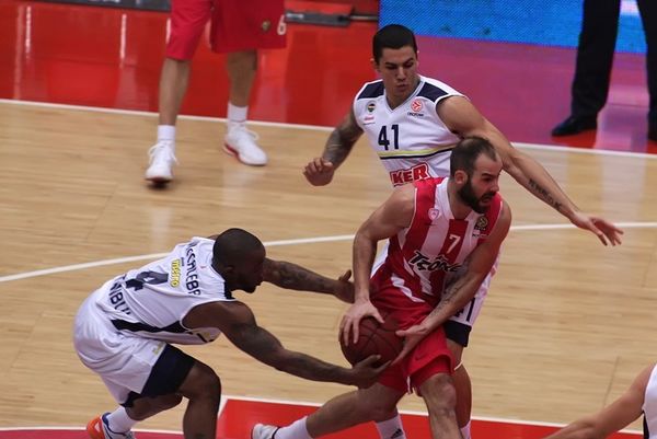 Φενέρμπαχτσε Ούλκερ: Επίσημα για Σπανούλη