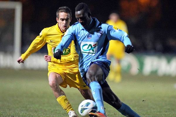 Άρσεναλ: Κλείνει Μεντί