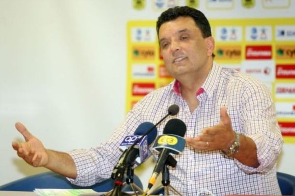 Άρης: Επιμένει ελληνικά