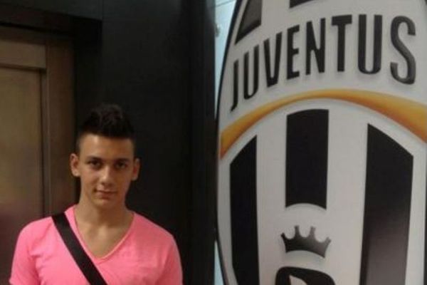 Δώνης: «Να καθιερωθώ στην Γιουβέντους»