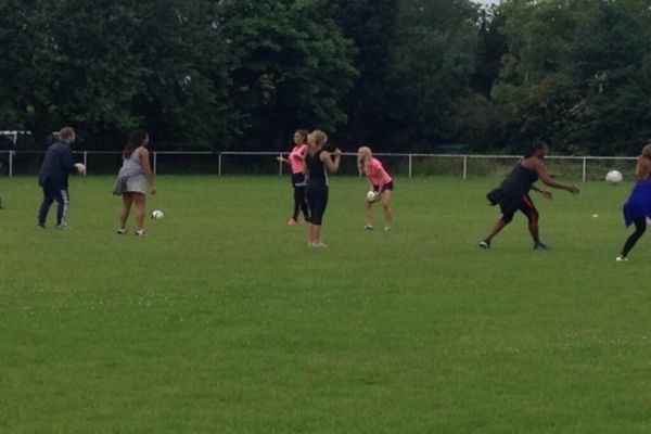 Τρέλανε κόσμο με το στρινγκ η Τζουντ Σισέ (photo)