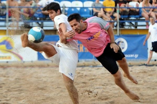Beach Soccer: Αυλαία την Κυριακή στο Βραχάτι