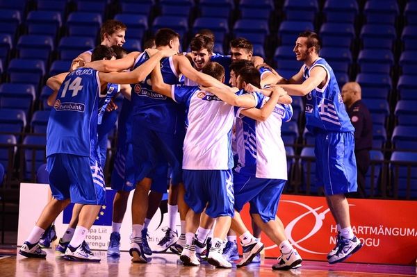 Εθνική Νέων Ανδρών: Τα κλικ του… 4x4 (photos)