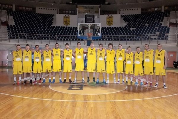 Άρης: Ανανέωση με Ιατρού