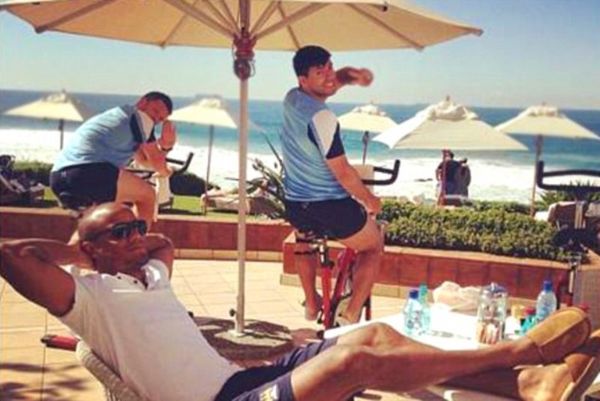 Μάντσεστερ Σίτι: Δείτε πού... αράζουν οι παίκτες (photos)