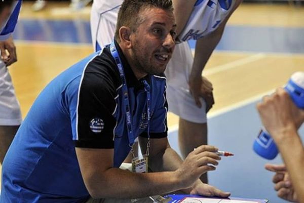 Παπαθεοδώρου: «Υπέρβαση οι παίκτες»