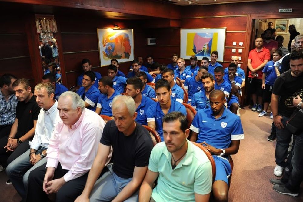 ΠΑΣ Γιάννινα: Παρουσίασε φανέλα και μεταγραφές (photos)