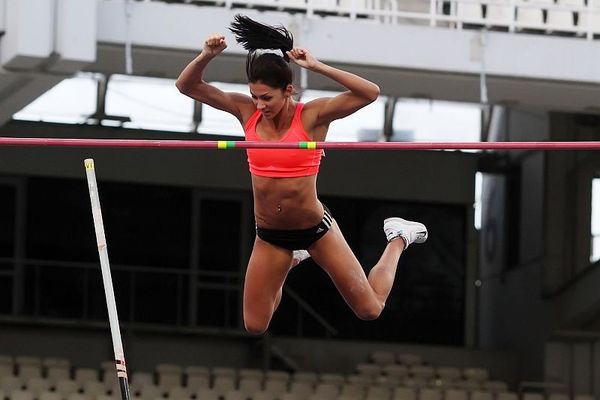 Βαλκανικοί Αγώνες: «Χρυσή» η Μάνου