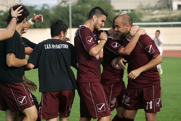 Προοδευτική: Νέος γυμναστής