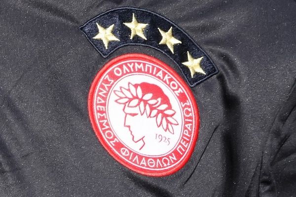 Ολυμπιακός: Την Τετάρτη τα «αποκαλυπτήρια» της νέας φανέλας