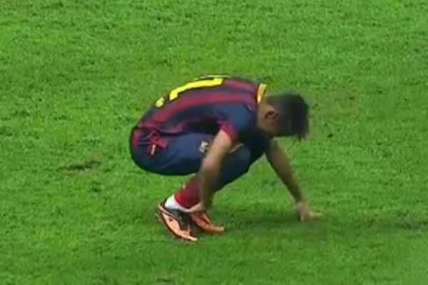 Μπαρτσελόνα: Πόνεσε ο Νεϊμάρ (video)