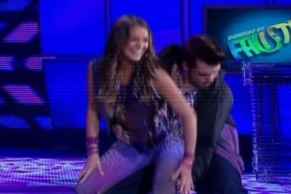 Νεϊμάρ: Ο σέξι χορός της κοπέλας του στο Dancing With The Stars (video)