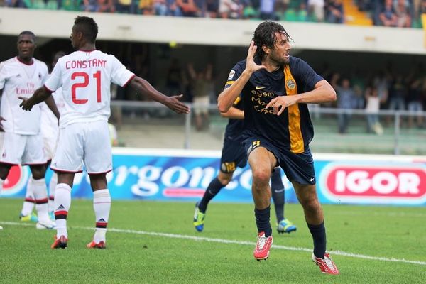 «Τρελή» ανατροπή για Βερόνα, 2-1 τη Μίλαν! (videos)
